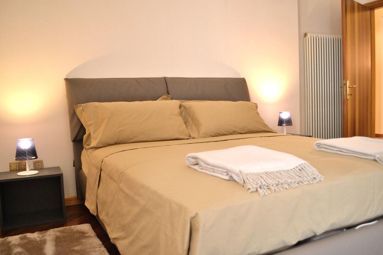 Portico Oscuro Deluxe Apartment - Centro Citta Treviso Buitenkant foto